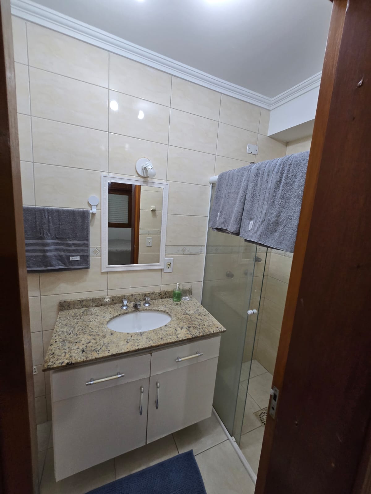 Capão da Canoa - Edifício Luiz Bassani / Apto 602 com Vaga (2 Dorm)