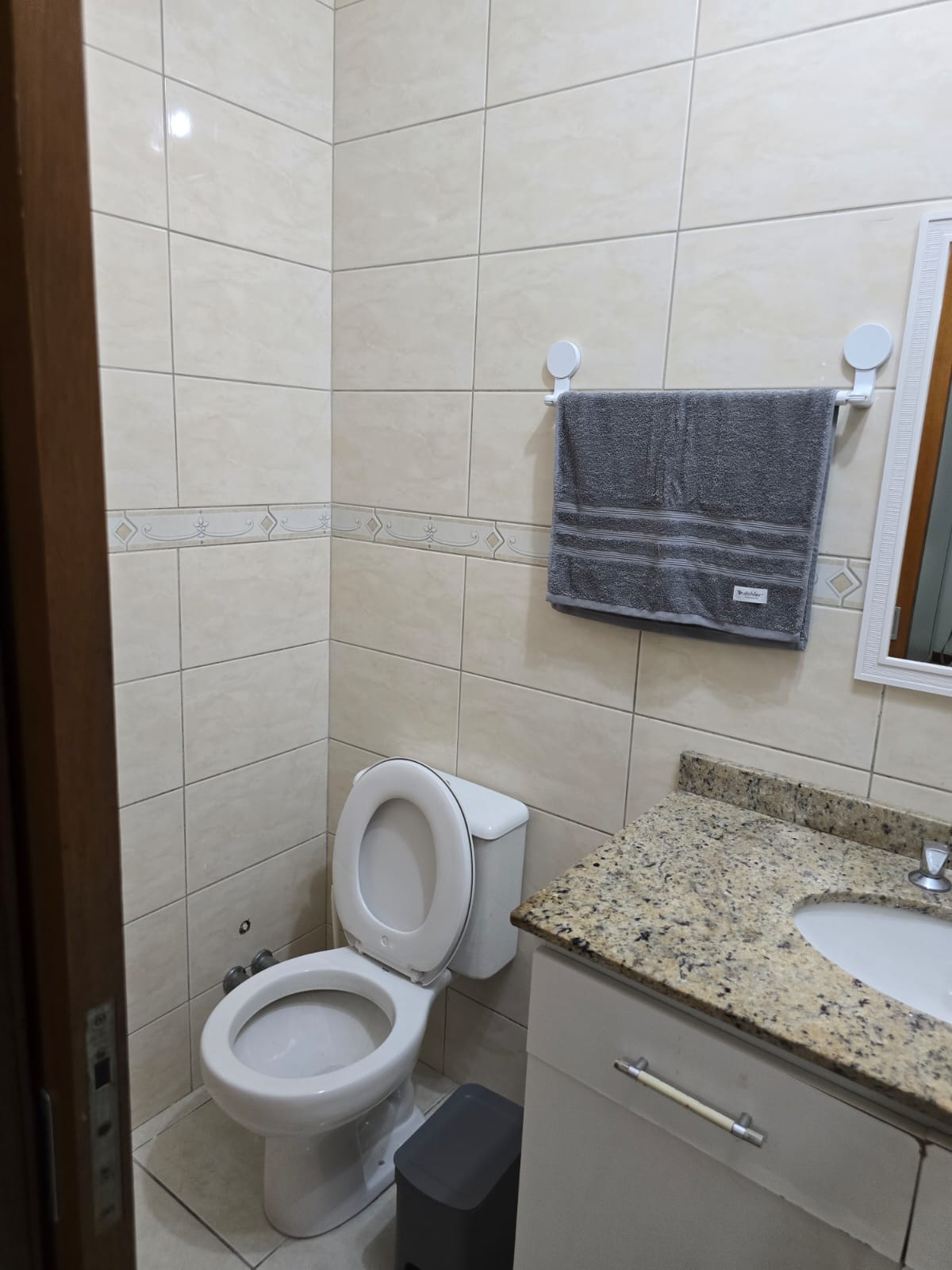 Capão da Canoa - Edifício Luiz Bassani / Apto 602 com Vaga (2 Dorm)