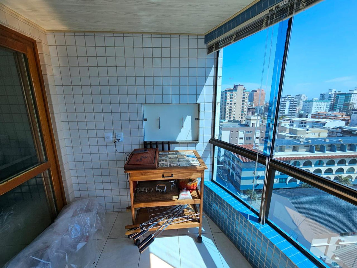Capão da Canoa - Edifício Luiz Bassani / Apto 1106 com Vaga (2 Dorm)