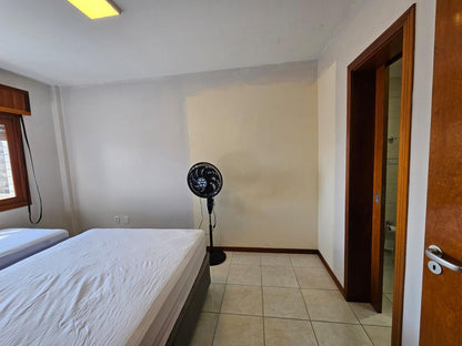 Capão da Canoa - Edifício Luiz Bassani / Apto 1106 com Vaga (2 Dorm)
