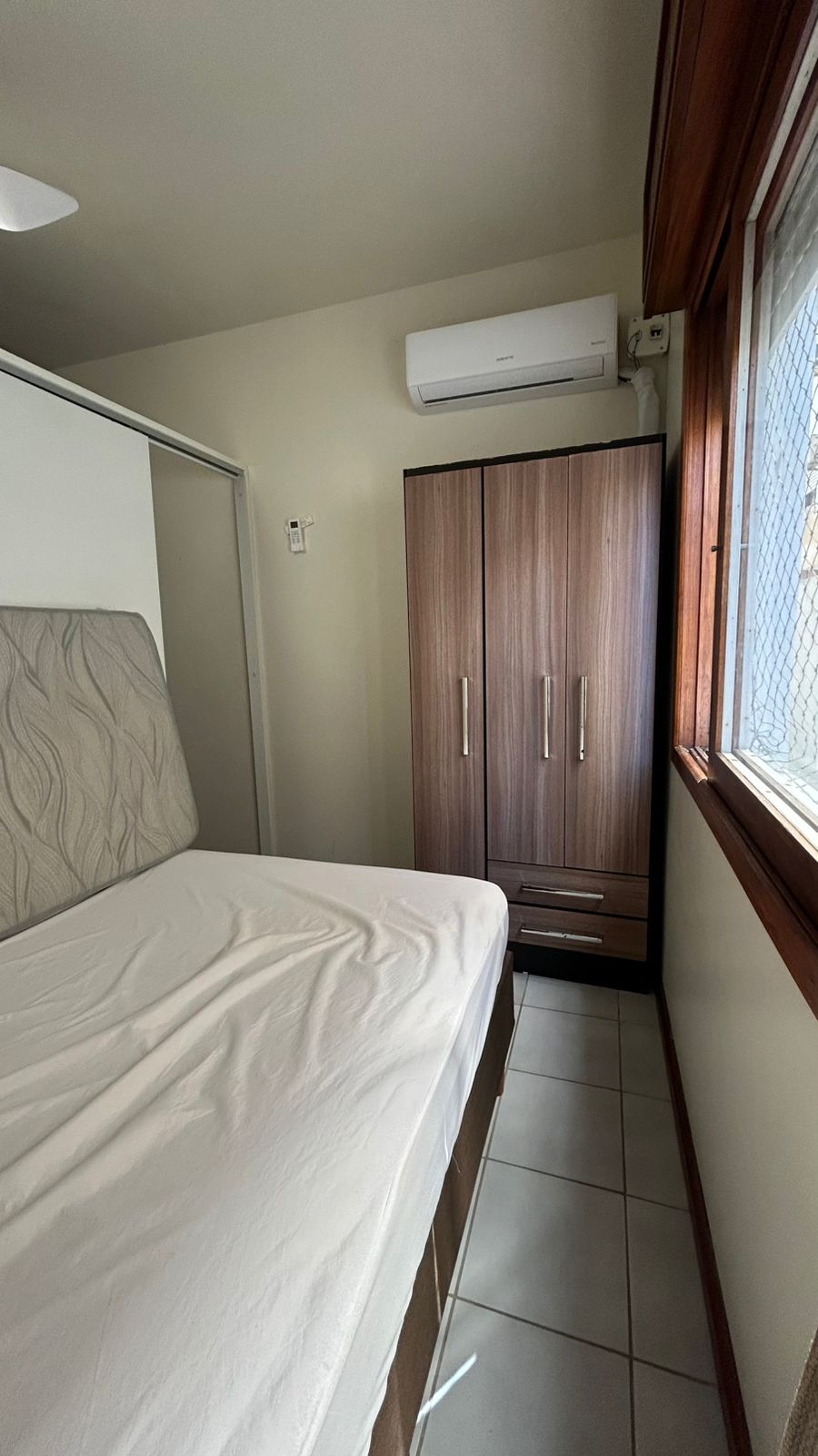 Capão da Canoa - Edifício Florença / Apto 204 (1 Dorm e meio)
