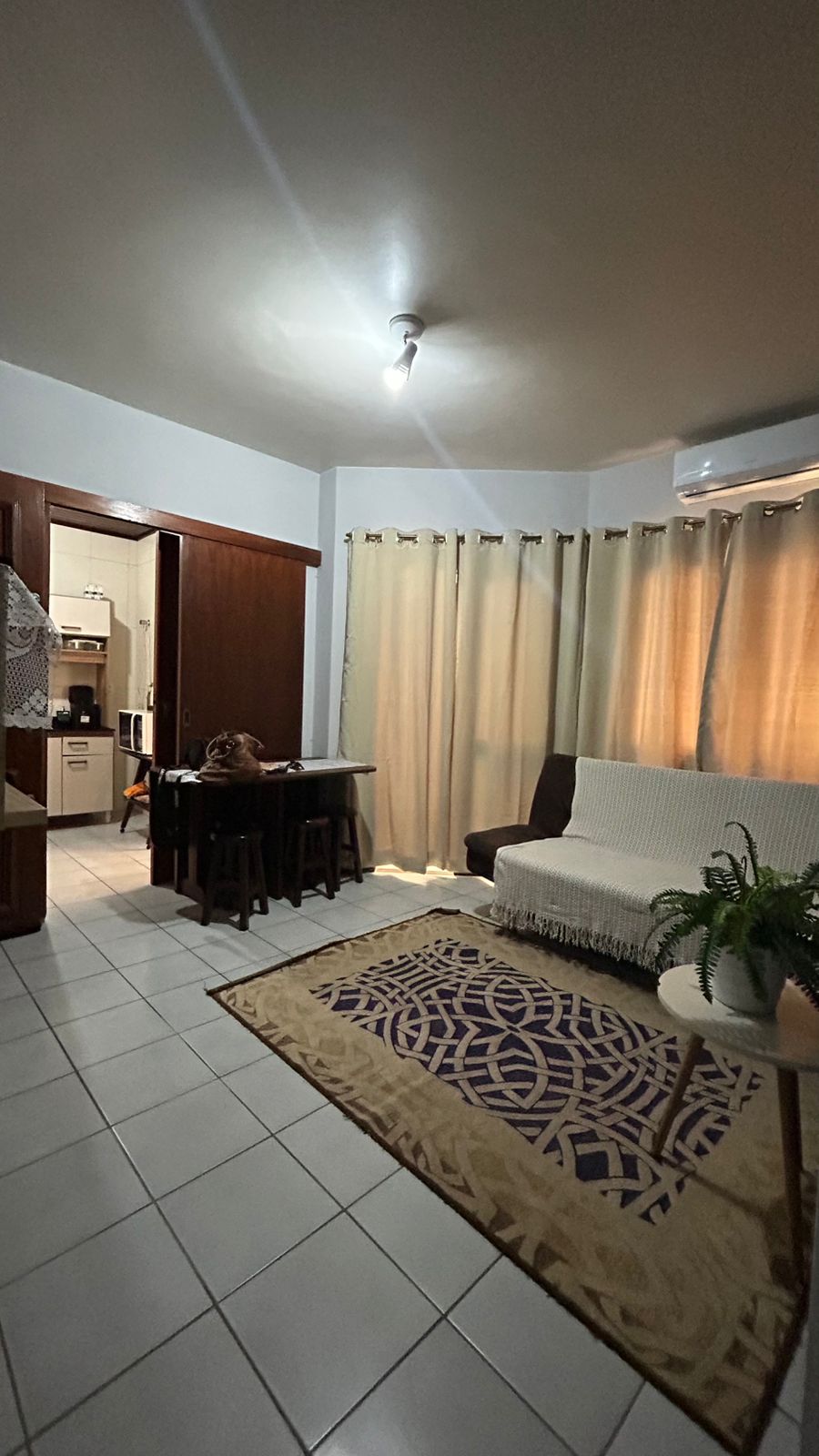 Capão da Canoa - Edifício Florença / Apto 204 (1 Dorm e meio)