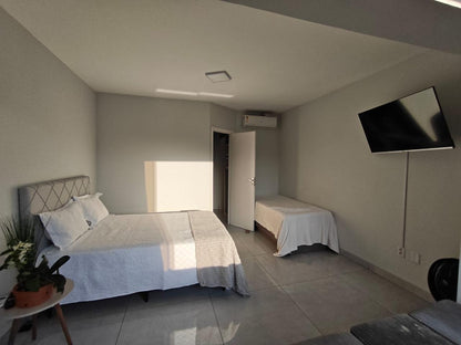 Capão da Canoa - Edifício Costa Azul / Apto 418 com Vaga (1 Dorm)